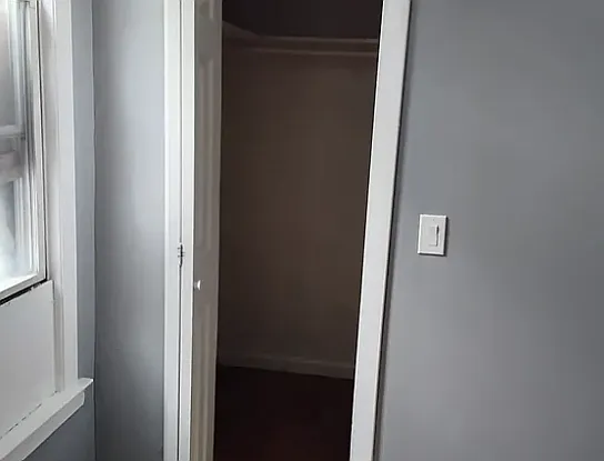 28 Hickory St #1N — Photo 10