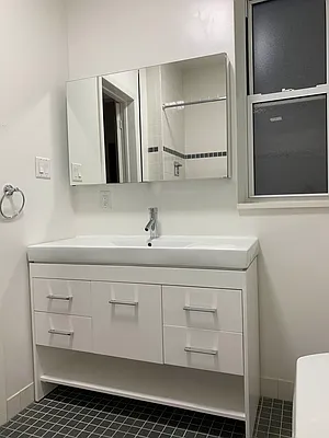 Rented by Georgine Podhorsky, LREB | media 9