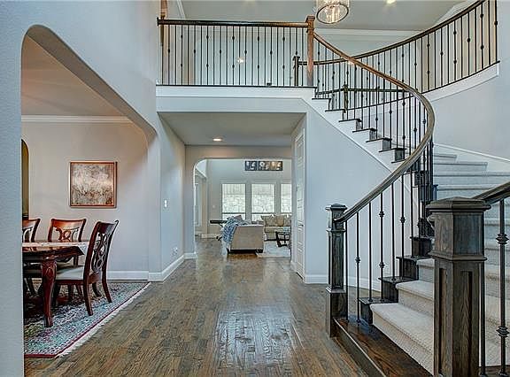 5th image of 1524 Liberty Way Trl