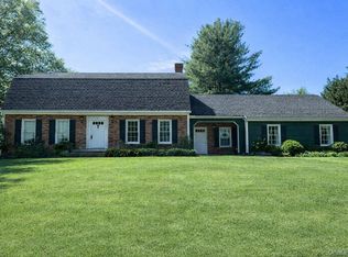 4 Raemont Rd, Granite Springs, NY 10527