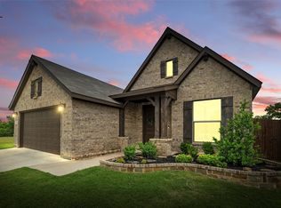 705 Sandy Chip Trl, Fort Worth, TX 76108