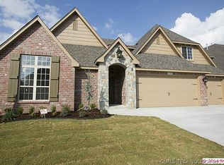 5747 E 145th St, Bixby, OK 74008