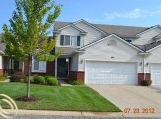 466 Hosta, Howell, MI 48843