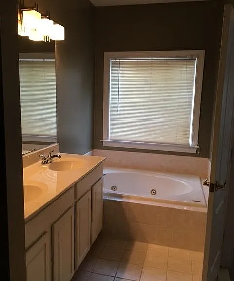 11517 Cavalier Landing Ct — Photo 24