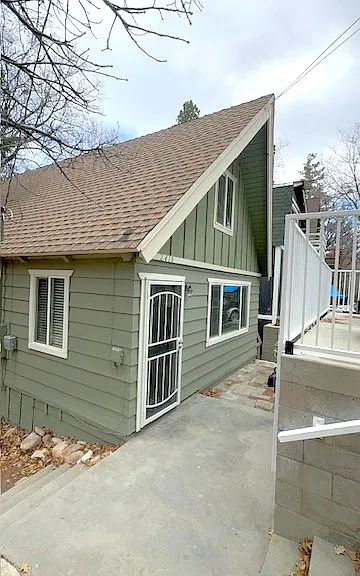 2418 Fir Dr — Photo 4