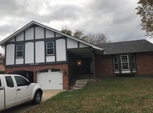 3209 SW Belle Ave, Topeka, KS 66614