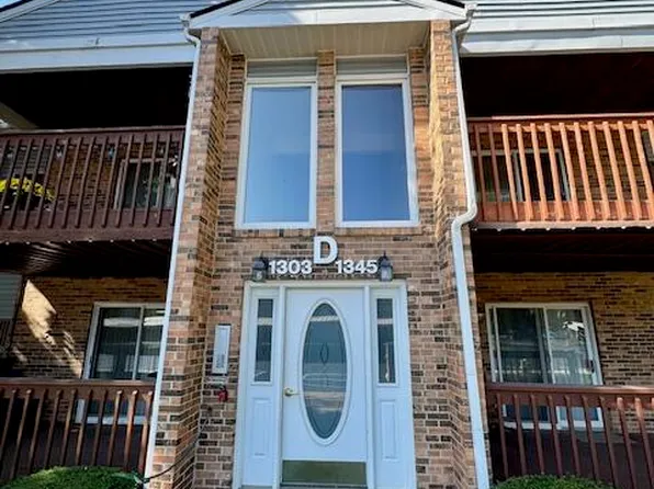 1309 Shoemaker Dr, Westland, MI 48185