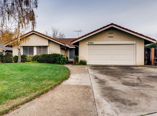 9981 Parkglen Ct, Elk Grove, CA 95624