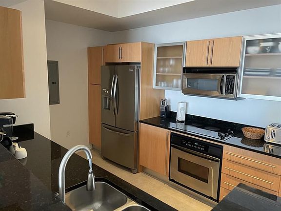3rd image of 1551 N Flagler Dr #14