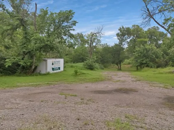 6606 Bonnie View Rd, Dallas, TX 75241