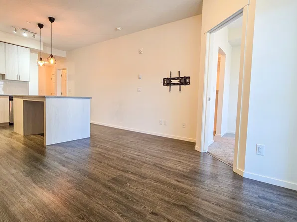 151 Legacy Main St SE #6315, Calgary, AB T2X 4A4