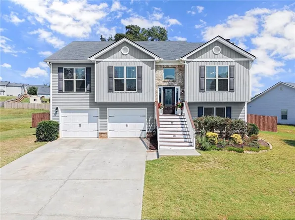 740 River Mist Cir, Jefferson, GA 30549