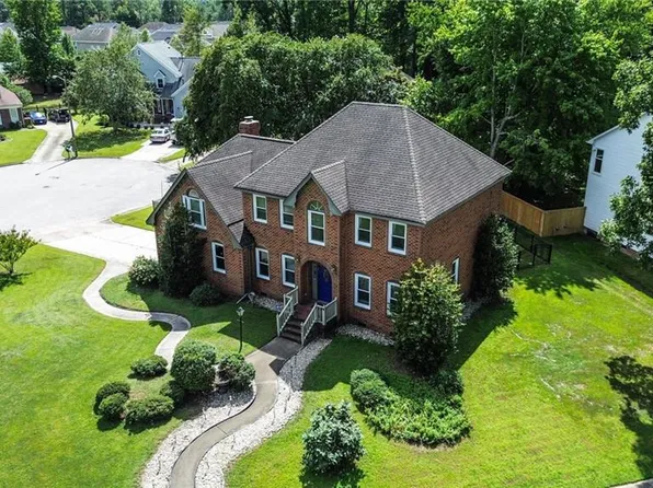 808 Bay Laurel Ct, Chesapeake, VA 23322