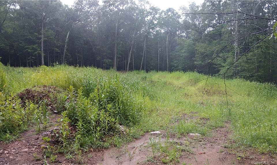 2nd image of 152 Scuppo Rd
