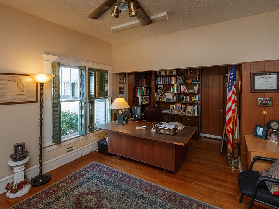 Office with Private Entrance