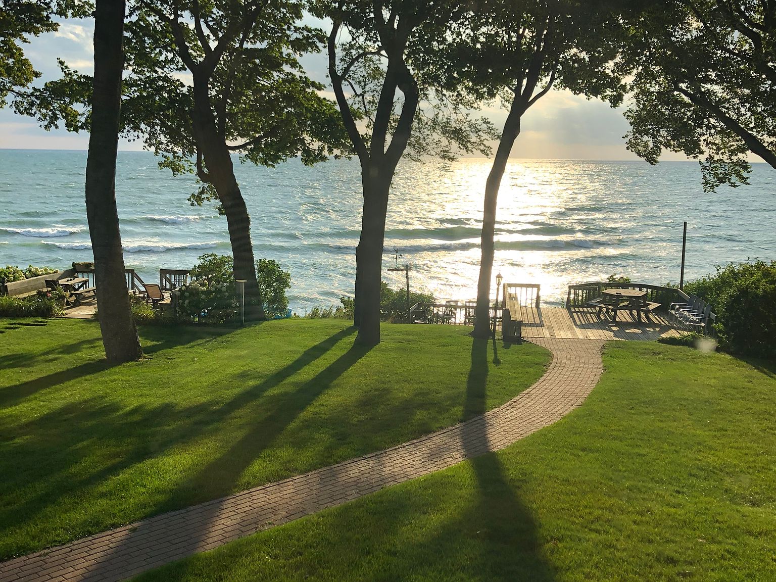 2435 Lakefront Dr, Holland, MI 49424 Zillow