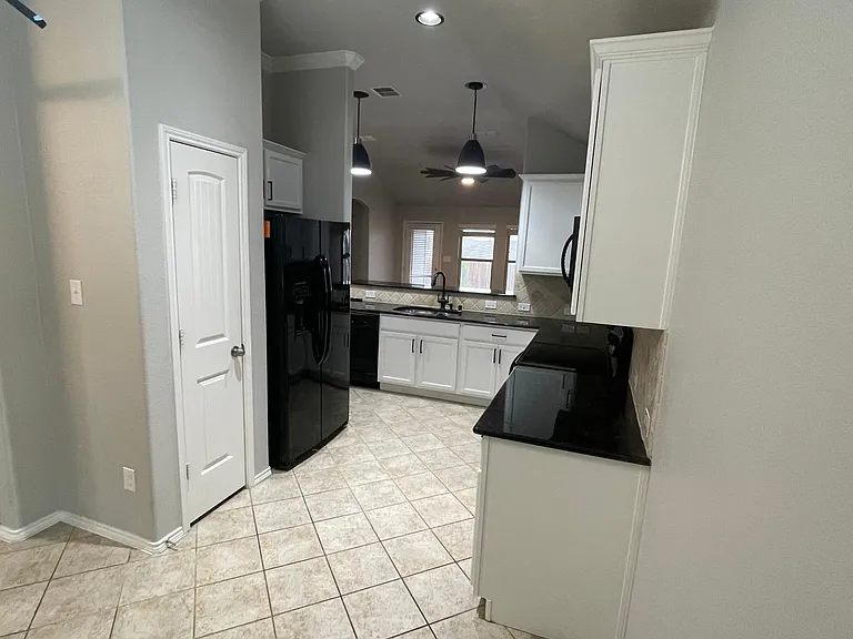 14348 Artisan Dr — Photo 17