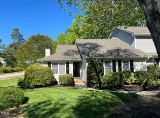 1511 Woodcroft Dr, Raleigh, NC 27609