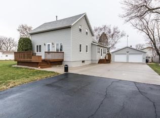 137 Marin Ave, Crookston, MN 56716