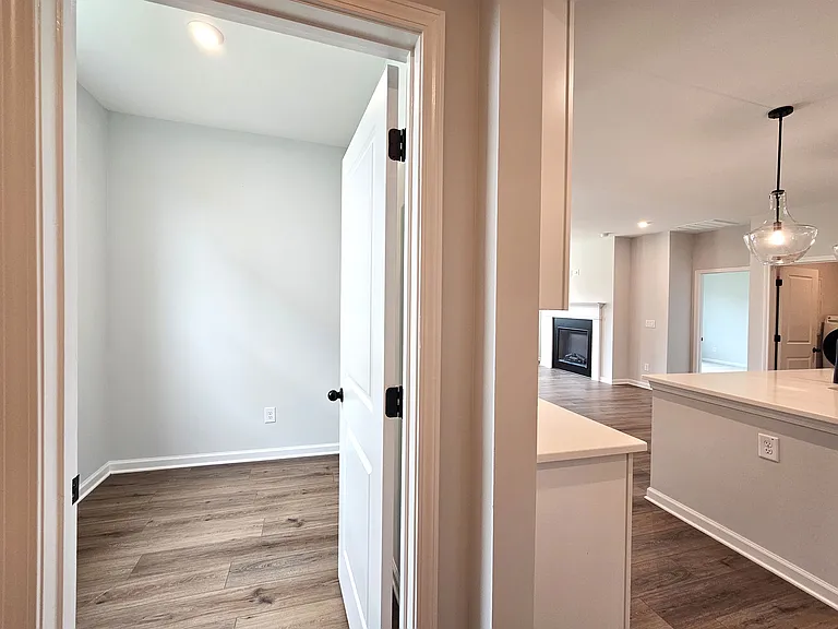 740 Coventry Cove Way — Photo 16