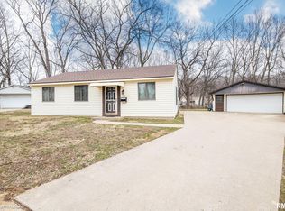 111 Kickapoo Ct, Marquette Heights, IL 61554