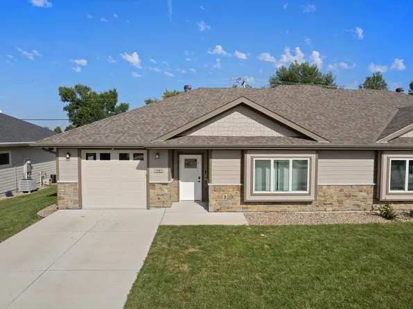 381 7th Ave, Columbus, NE 68601