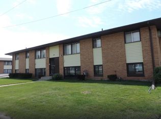 205 13th St SW APT 7, Owatonna, MN 55060