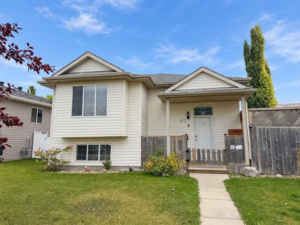 197 N Lancaster Dr, Red Deer, AB T4R 2R4