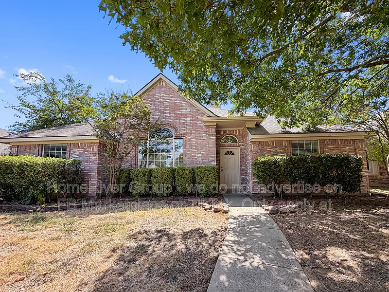 10911 Red Cedar Dr