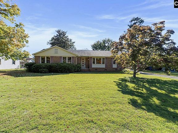 3rd image of 6524 Merrill Rd