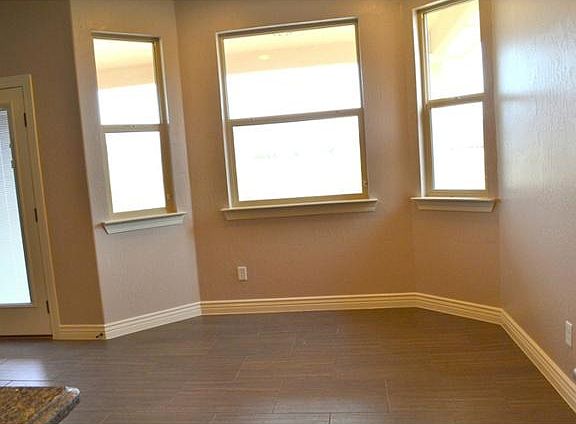 5th image of 6416 Villaggio Dr