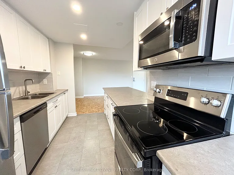 1 Cedarwoods Cres #1411 — Photo 9