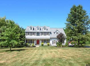 105 Elizabethfield Way, Altamont, NY 12009