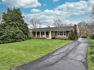 110 Bayberry Rd, Versailles, KY 40383