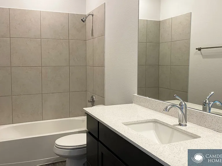2336 Brandon St — Photo 22