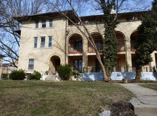 2 Palmer St, Dayton, OH 45405