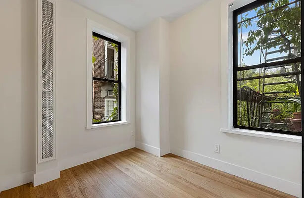 Rented by Dalan Rentals | media 10