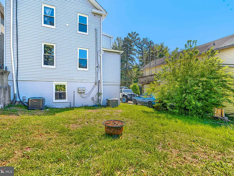 3534 Poole St #1 — Photo 31