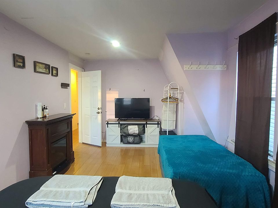 1st image of 42 49th St #3R