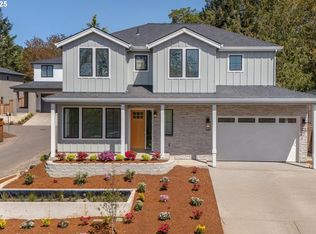 3823 Carman Dr, Lake Oswego, OR 97035