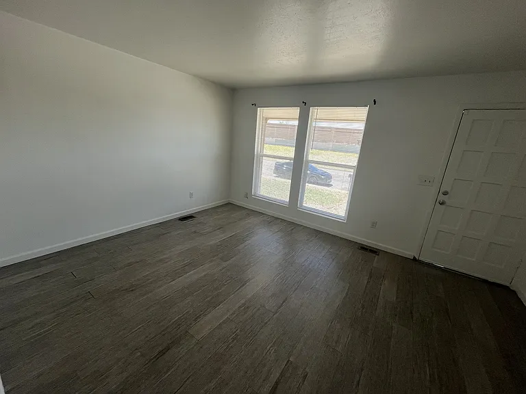 2280 Billings St — Photo 3