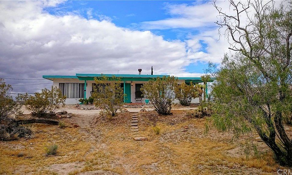 1st image of 59156 Brown Dr