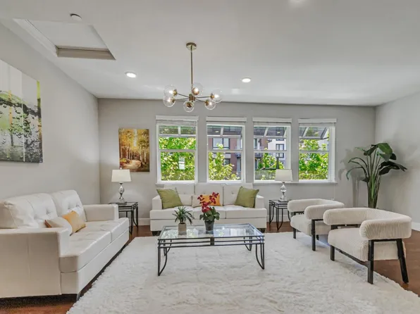 1633 Centre Pointe Dr, Milpitas, CA 95035