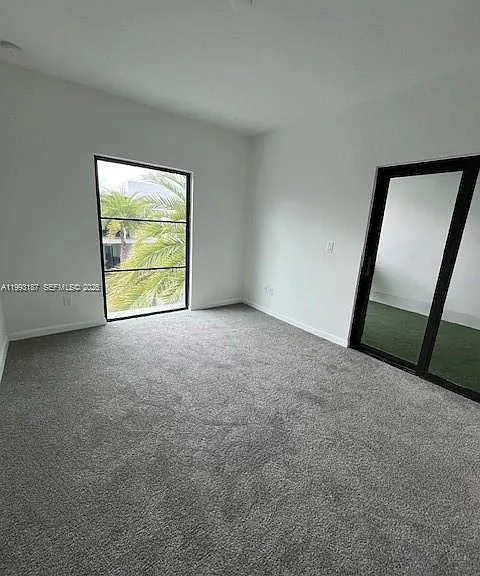 2526 Pierce St #10 — Photo 11