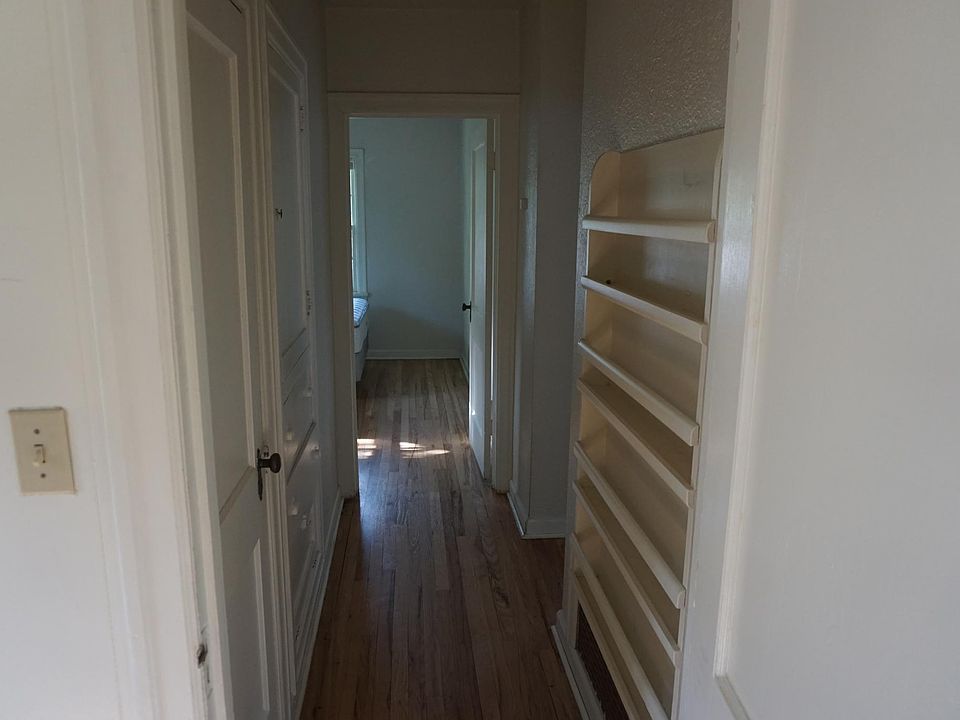 1st image of 420 Burlington Ave