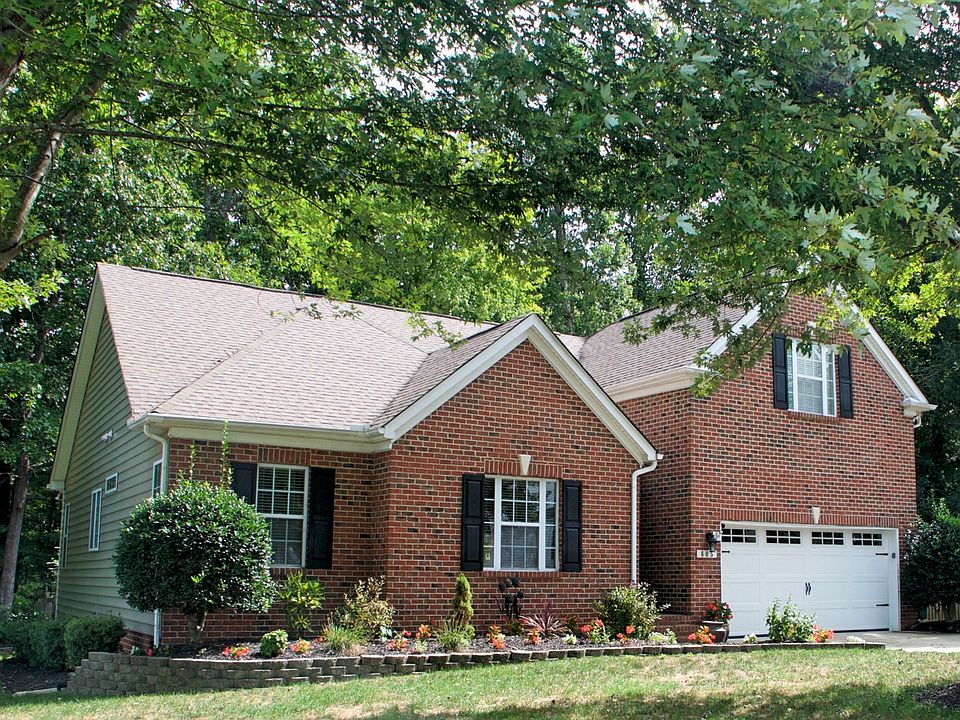 1st image of 605 Lemontree Ln