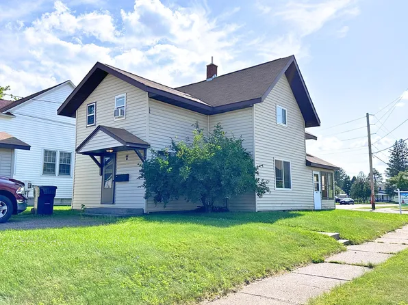 489 2nd St S, Park Falls, WI 54552