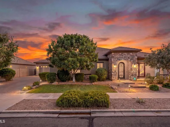 22549 E Sentiero Ct, Queen Creek, AZ 85142