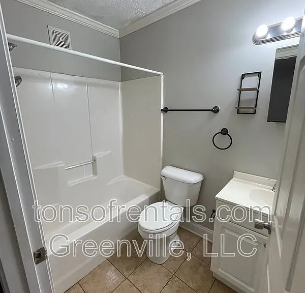 367 Palmer St — Photo 7