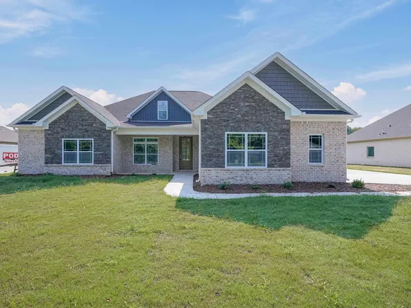 637 Walt Campbell Rd, Hazel Green, AL 35750